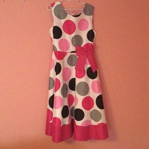 Polkadotted dress